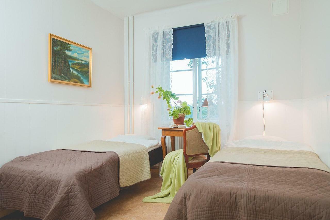 Raefsnaesgardens Vaerdshus Ludvika Esterno foto